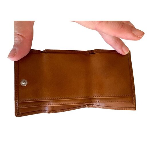 Fossil Genuine Leather Compact Brown Coin Purse Wallet With Snap Closure - Picture 4 of 5